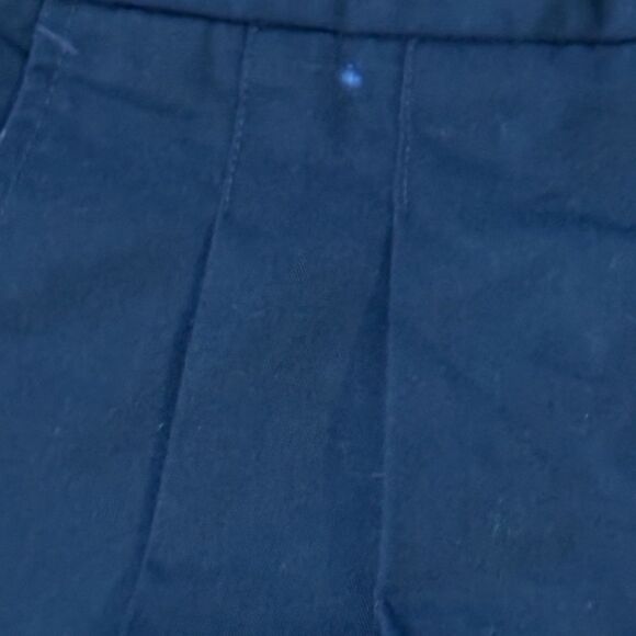 Navy Wilson brand size 36 men’s  Shorts - Picture 2 of 8